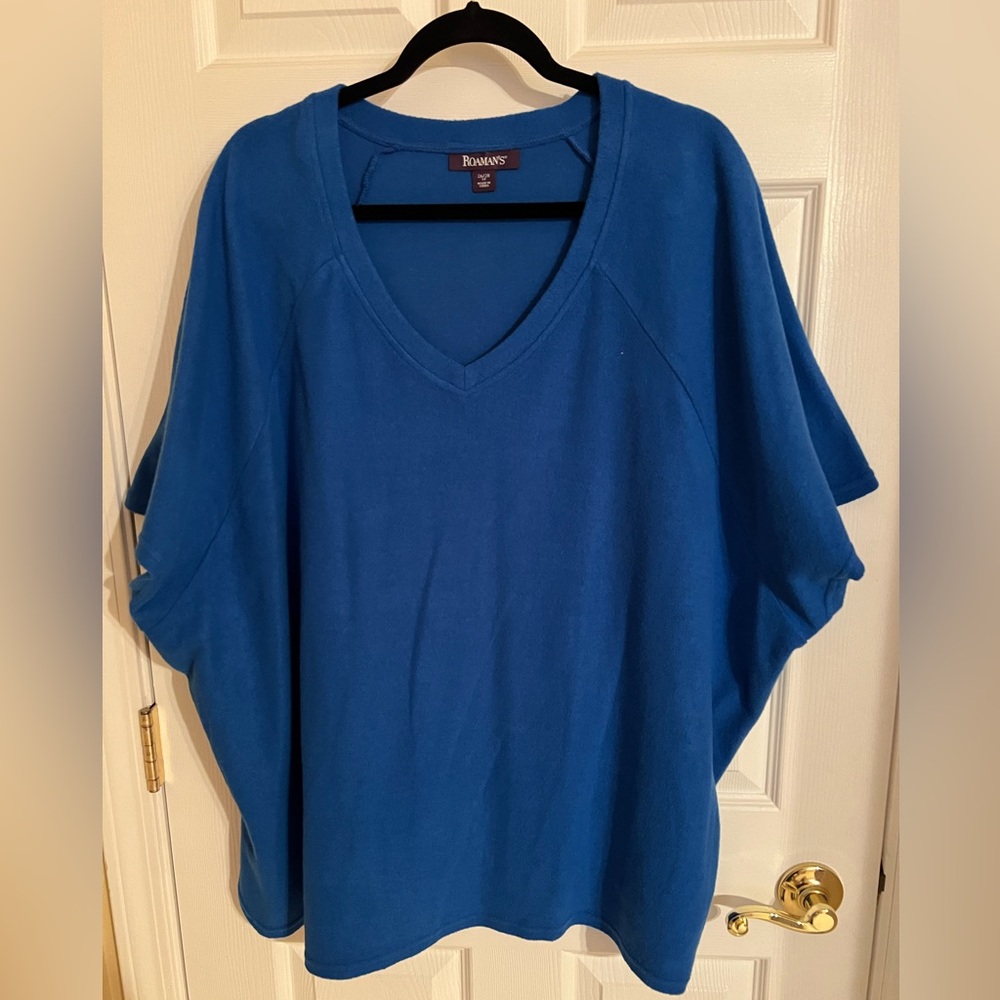 Roaman's Vibrant Blue V-Neck Short-sleeved Sweater Top